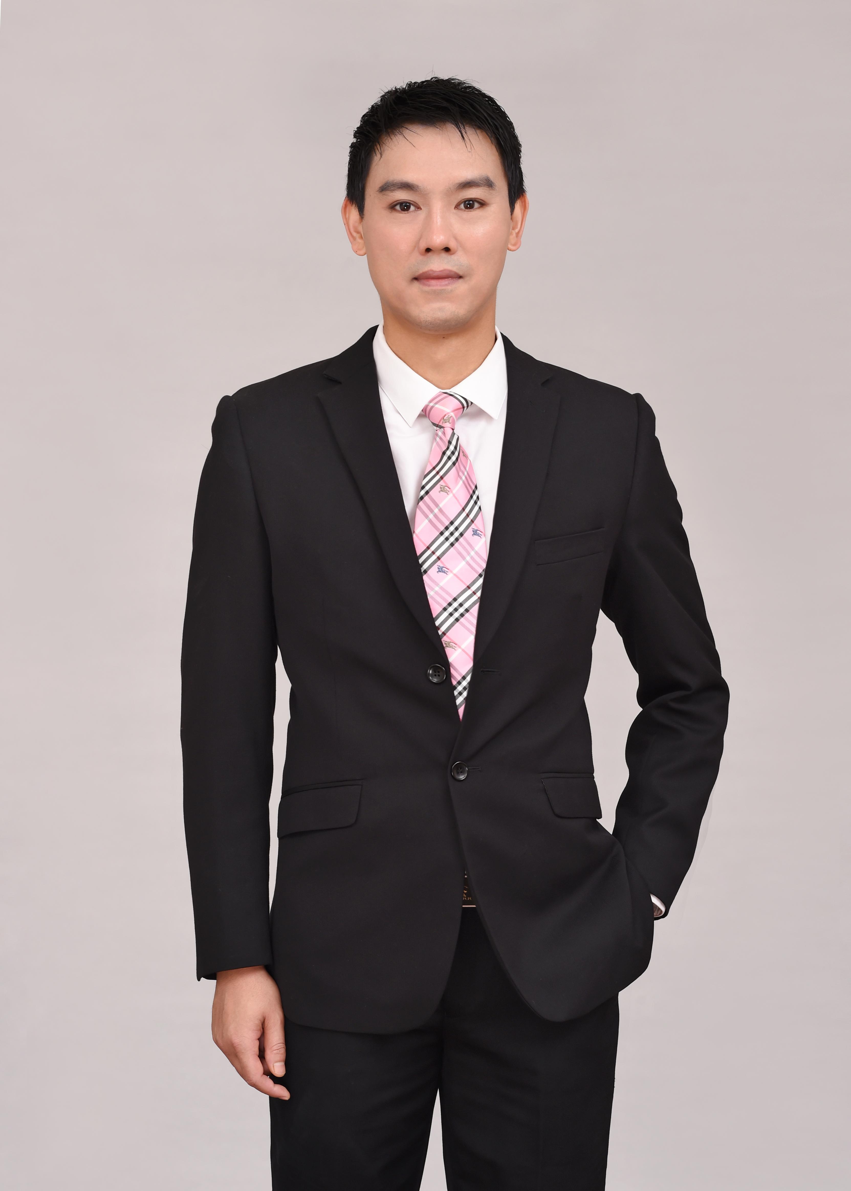 尤燕 美术指导负责人